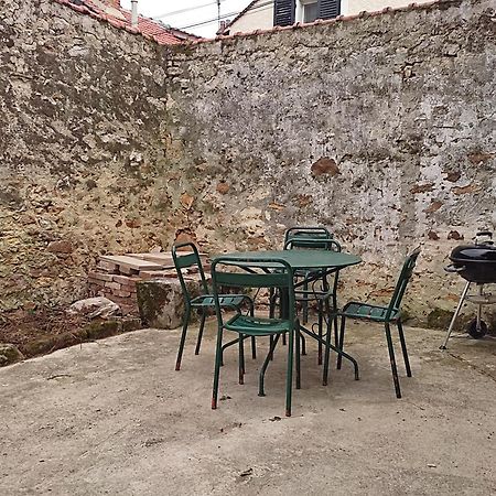 Les Glycines Villa Vulaines-sur-Seine Exterior photo